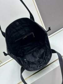 Picture of Prada Handbags _SKUfw177008359fw